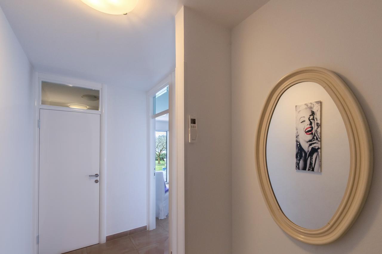 Apartments Bella Vista Umag Eksteriør billede